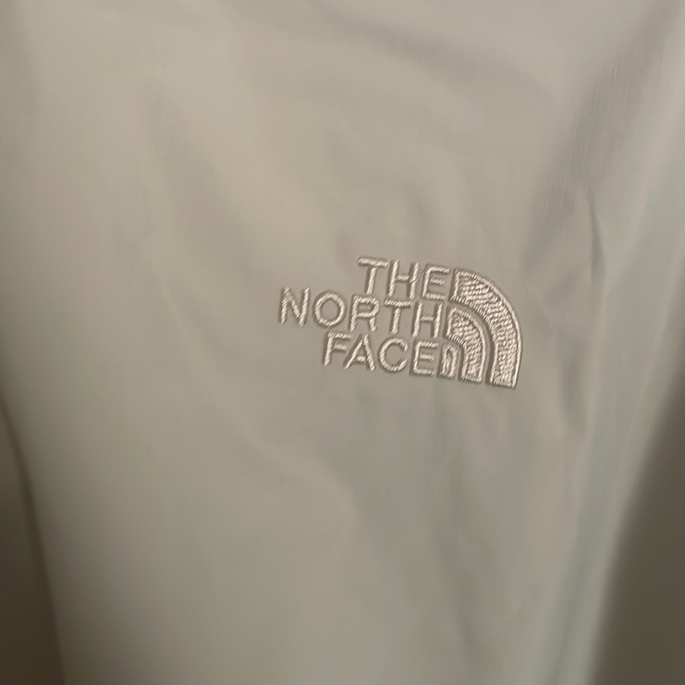 The North Face Women's Beige Jacket - Picture 3 of 6